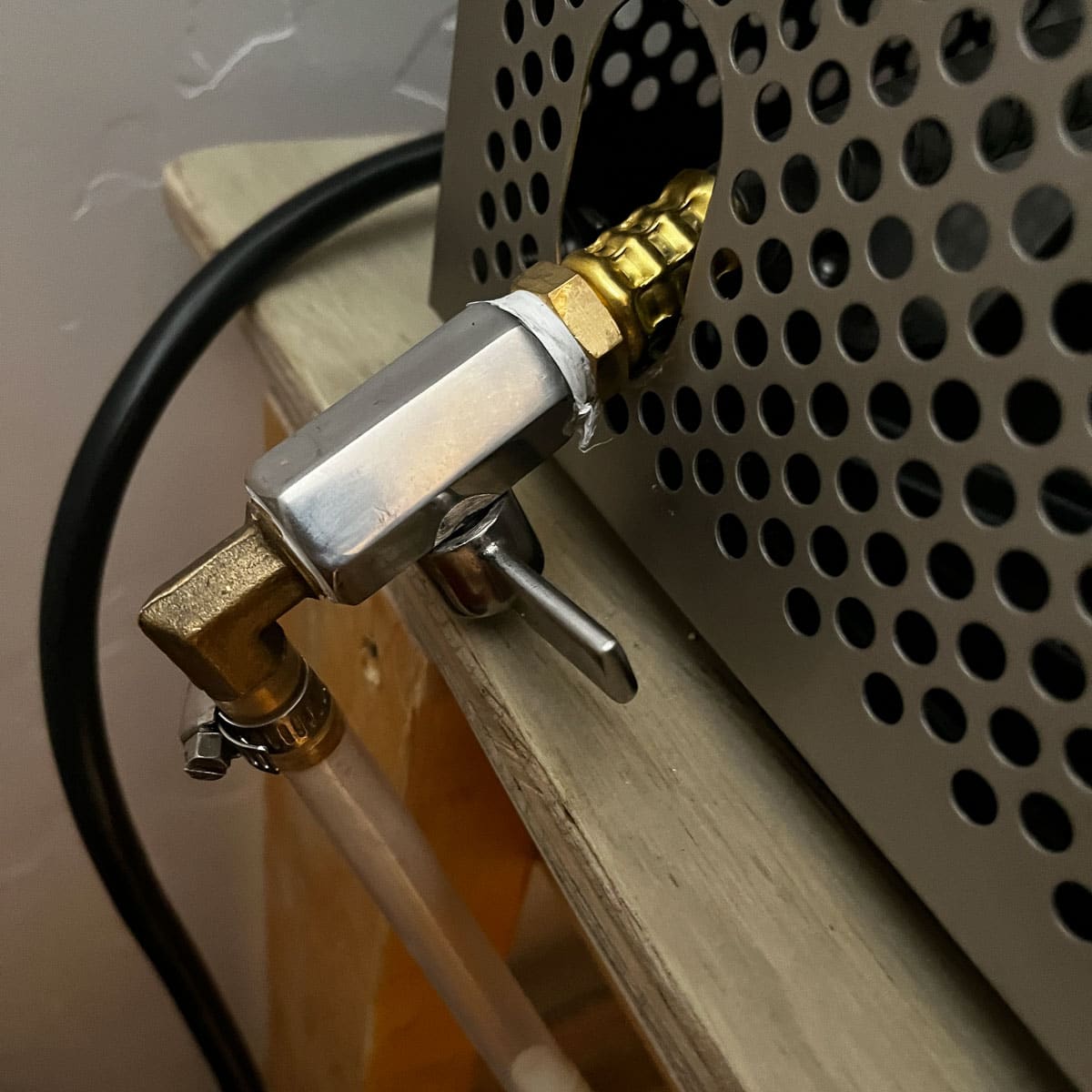 valve from freeze dryer in closed position.
