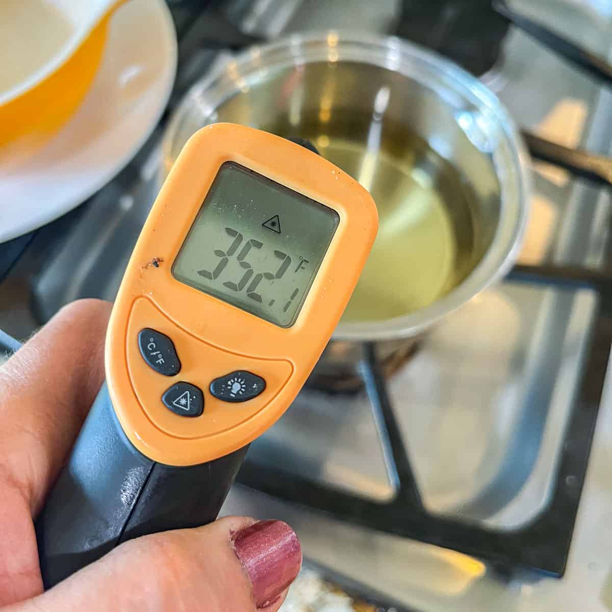 taking oil temperature with a infrared thermometer